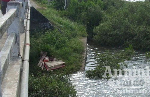 Một giáo viên bị sát hại dã man bên bờ kênh