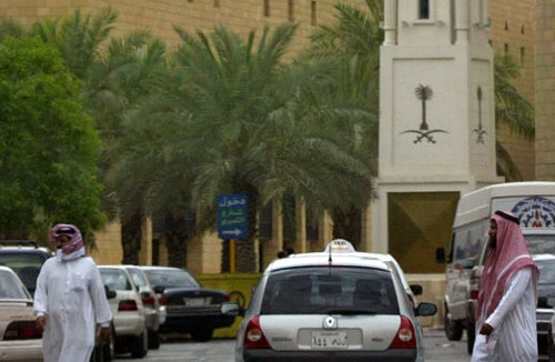 Ả-rập Xê-út xem xét bỏ hình thức tử hình chém đầu nơi công cộng