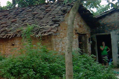 Thâm nhập vào nơi gái Việt bị bán thân xứ người