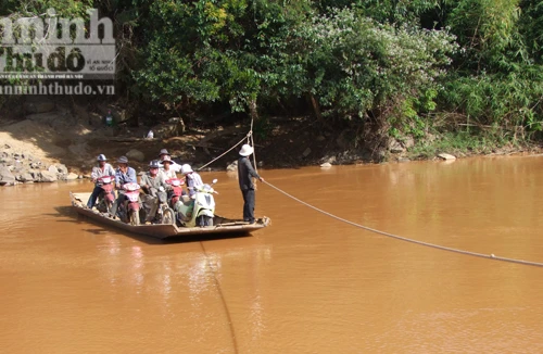 "Tử thần” rình rập những chuyến đò ngang