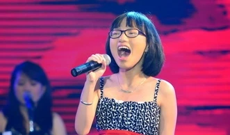 Thúy Hạnh "khắt khe" với cháu gái Hà Trần