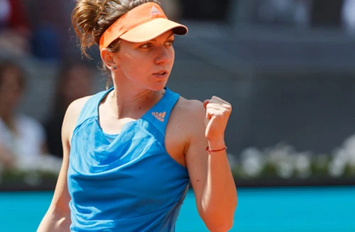 Simona Halep "lội ngược dòng" thẳng tiến vào chung kết WTA Madrid Masters