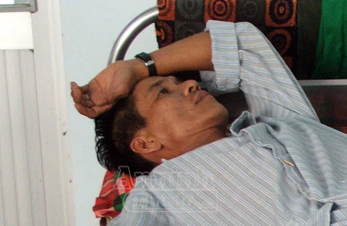 “Phu trầm” tấn công cán bộ bảo vệ rừng