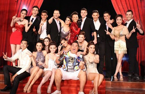 Thí sinh Bước nhảy hoàn vũ "đau đầu" với đêm nhạc Rock