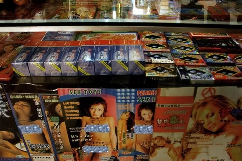 Lạc vào "mê hồn trận" thuốc kích dục nữ