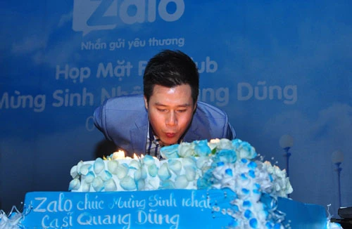 Quang Dũng khiến fan nữ "bỏ cả thế giới để yêu anh"