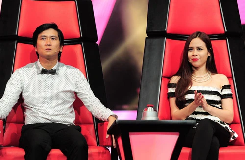 Hồ Hoài Anh - Lưu Hương Giang "cướp" thí sinh từ tay HLV khác