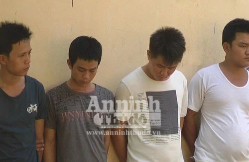 Triệt xóa sới bạc giữa nghĩa địa