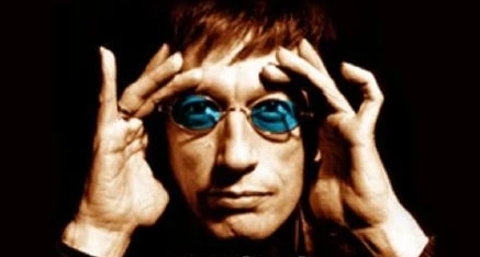 Cựu thành viên ban nhạc Bee Gees bị ung thư