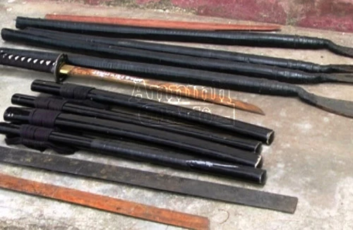 Xác chết trên sông và cuộc giao chiến đẫm máu trong đêm