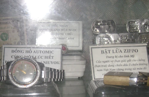 Gần 20 năm lưu giữ kỉ vật chiến tranh