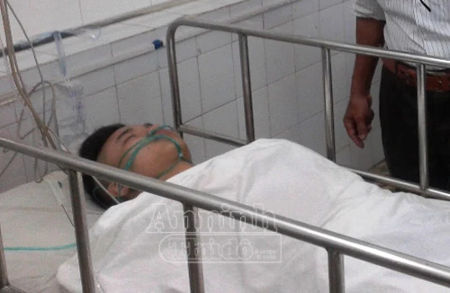 Thất tình, nam thanh niên nhảy cầu tự tử