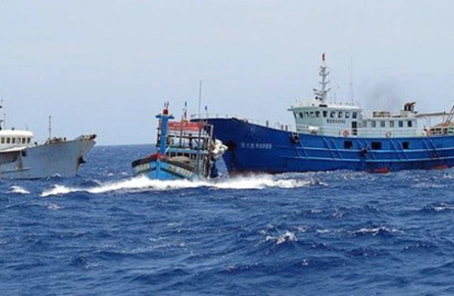 Mặc truyền thông quốc tế "tố" hiếu chiến, Trung Quốc tiếp tục chiêu bài mị dân