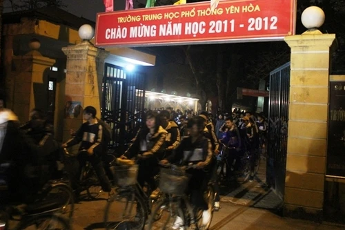 Thay đổi giờ học, giờ làm theo nguyên lý “lấy kẹo trong bình”