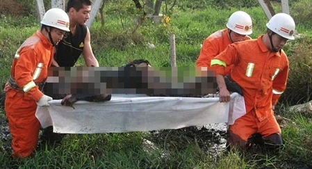 Thực hư câu chuyện quật mồ người chết lấy xương làm bùa