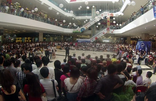 Vietnam Idol 2013 thu hút hơn 21.000 thí sinh đăng ký tham gia 