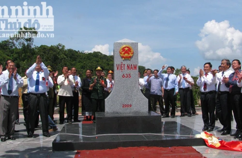 10 tỉnh biên giới Việt – Lào hoàn thành công tác cắm mốc