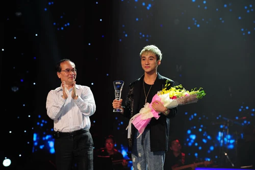 Bài hát yêu thích tháng 2 vinh danh ca khúc "Em của ngày hôm qua"