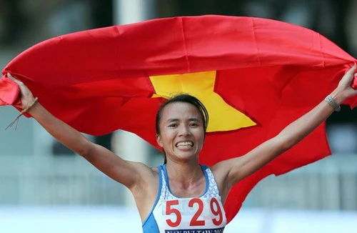 Chuyện cổ tích "cô gái vàng với đôi chân trần" của điền kinh Việt Nam