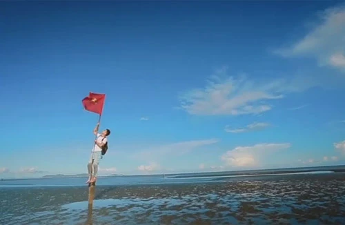 Xúc động và tự hào "Những trái tim Việt Nam"