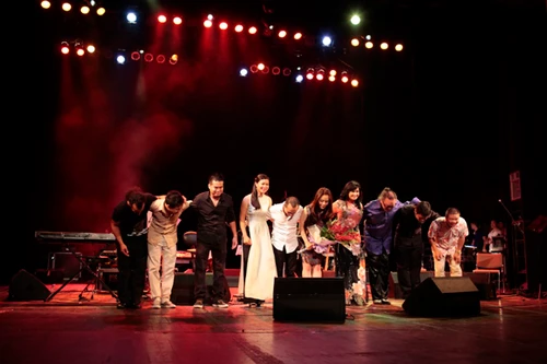 Nghệ sĩ quốc tế "phiêu" trong đêm nhạc "Khởi nguồn"