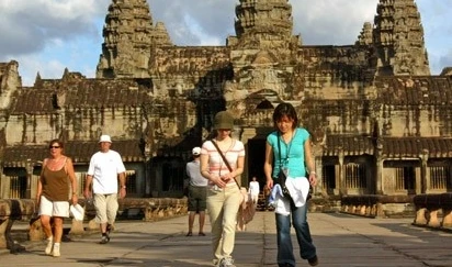 Ly kỳ chuyện tìm "giọt máu" trên đất bạn Campuchia (1)