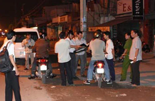 Bị chặn đường, nam thanh niên dùng dao đâm chết người