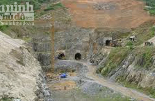 Người dân Nam Trà My khởi kiện UBND huyện 