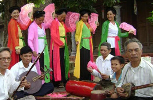 Ngày Tết, nghe “lão say” kể chuyện hát