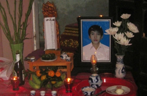 Bắt kẻ giết nam thanh niên đang cố gắng cứu bạn