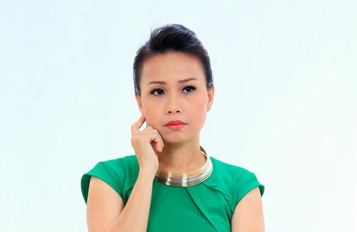 Chia sẻ về mẹ của cô bé 12 tuổi khiến Cẩm Ly rơi nước mắt