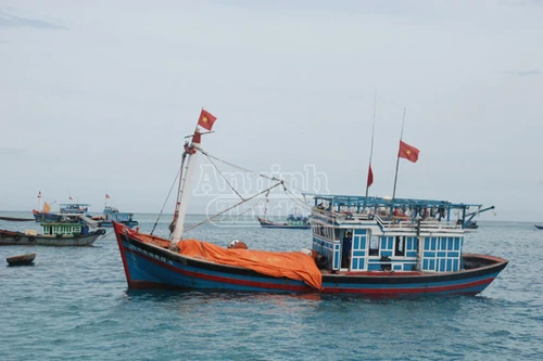Vụ tàu cá bị Trung Quốc bắt giữ: Chưa có thông tin địa điểm ngư dân và tàu cá bị giam giữ trái phép