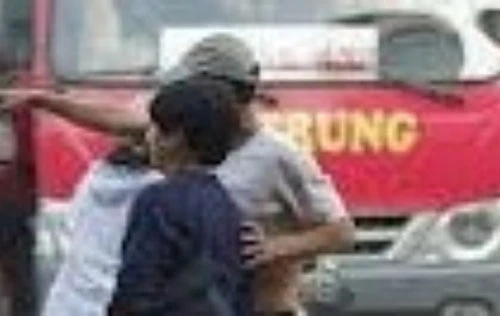 Cần chấm dứt ngay tình trạng “cò mồi”