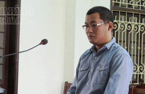 Nhân viên trộm hơn 100 vỏ container, bán lấy tiền chơi cờ bạc