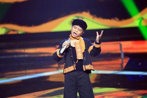 Liveshow 1 Giọng hát Việt nhí: HLV làm khó thí sinh