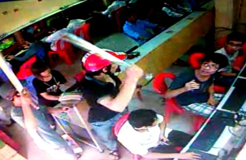 Bắt đối tượng giết người trong quán internet