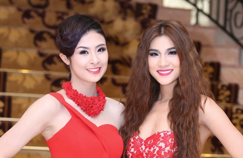 Ngọc Hân, Kim Dung kiêu sa trong sắc đỏ