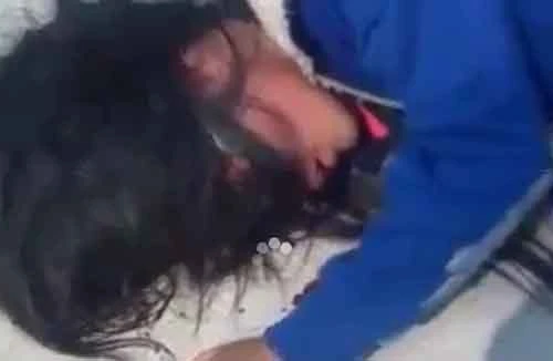 Phẫn nộ xem nữ sinh Thái Nguyên bị bạn đánh bất tỉnh