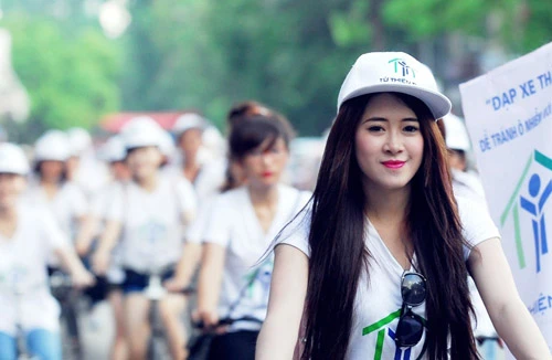 Giới trẻ Hà Thành hào hứng "Đạp xe thật"