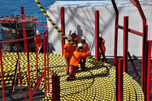 Quảng Ngãi: Kéo cáp điện ngầm ra đảo Lý Sơn 