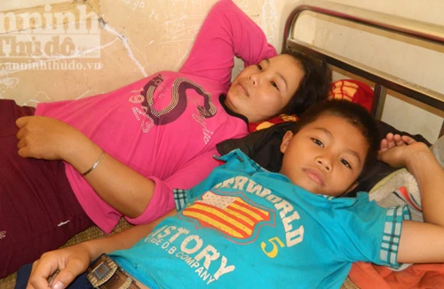 Làng gặp "đại họa" vì thuốc diệt cỏ vẫn sống trong sợ hãi