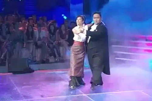 Hồng Nhung - Minh Béo: Chúng tôi phải được điểm 10