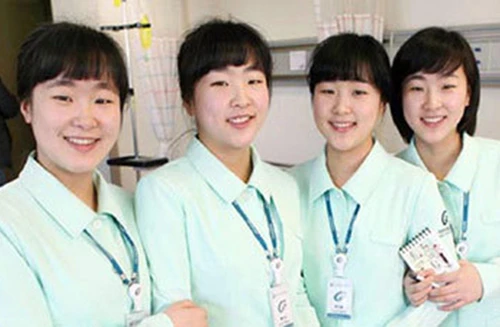 Những chuyện lạ có thật về các cặp song sinh