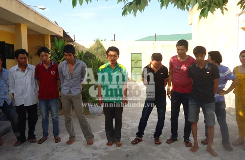 Triệt phá ổ đánh bạc lớn