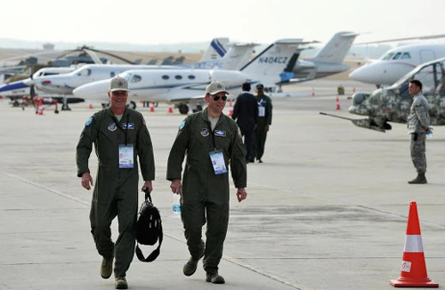 400 đội bay tranh tài tại Triển lãm Hàng không Ấn Độ 2013