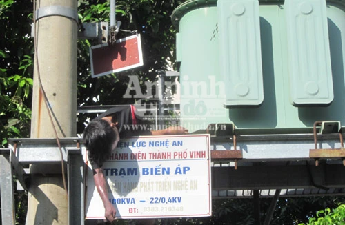 Phát hiện nam thanh niên chết ngay trên trạm biến áp
