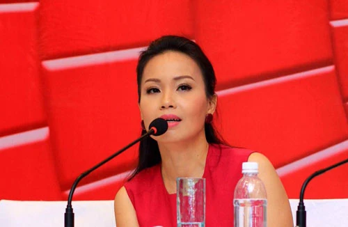 Hiền Thục rút lui, Cẩm Ly ngồi "ghế nóng" Giọng hát Việt nhí