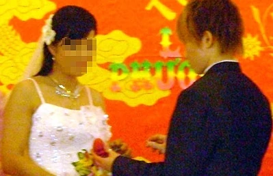 Đám cưới đồng tính gây xôn xao Bình Dương