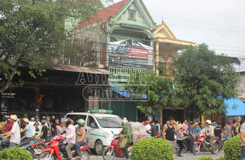 Nổ lớn ở xưởng gò hàn, 1 người nhập viện