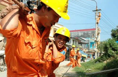 7 quận, huyện bị cắt điện ngày đầu tuần, 14-11-2011
